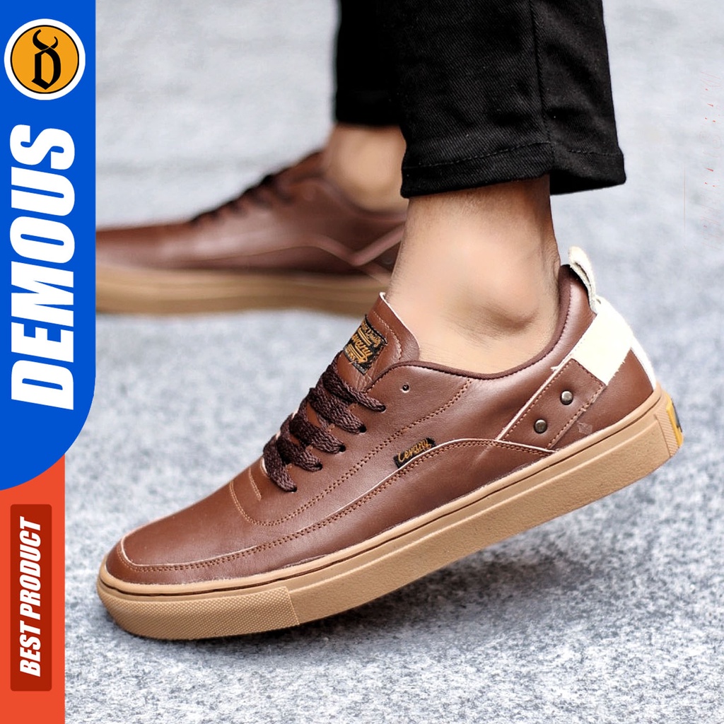 Sepatu Sneakers Pria Sepatu Casual Pria Kulit Asli Sepatu Kerja Kuliah Kondangan Sepatu Hitam Pria DEMOUS CYRE