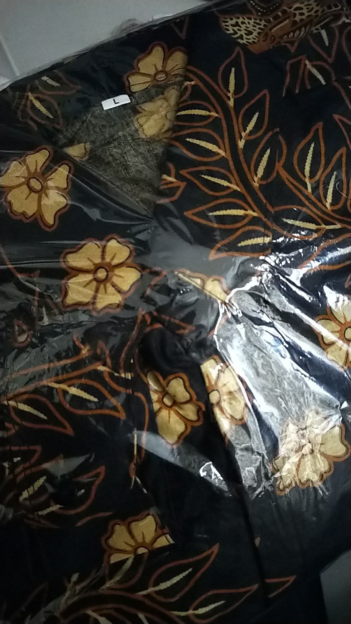 Kemeja Batik Pria Lengan Panjang Motif Manuk Kuning Kecil