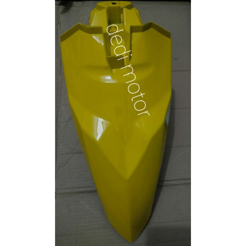 sepakbor depan mio m3 kuning/ selebor mio m3 kuning /  front fender mio m3 KUNING mio m3 kuning kuning kuning kuning