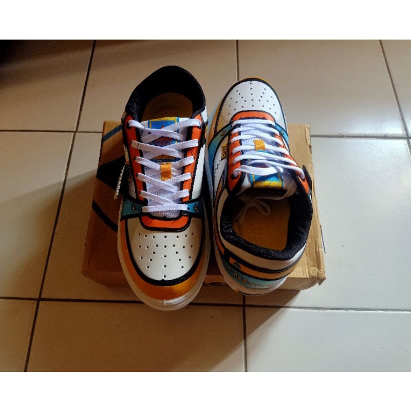 HOOPS 2D LOW AEROSTREET UK 42 - BIRU ORANGE