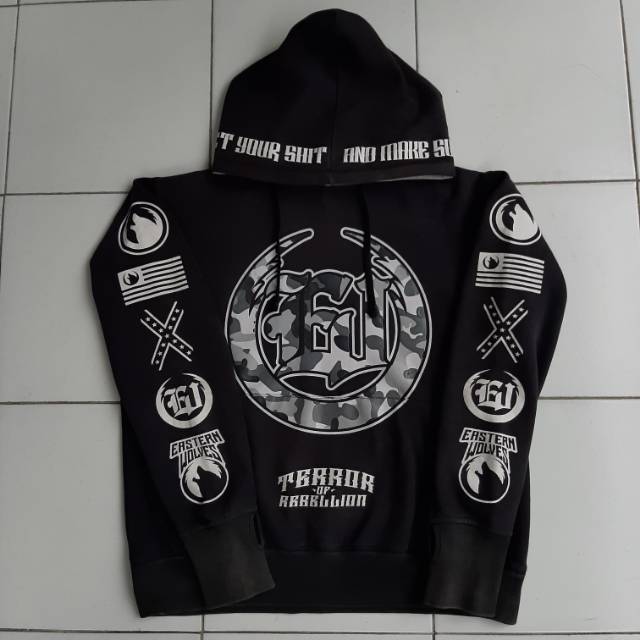 HOODIE EASTERN WOLVES