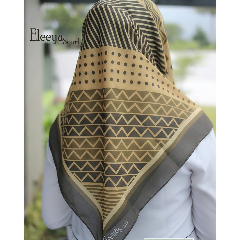 HIJAB SEGIEMPAT MOTIF ELY 40 II Eleeyascarf