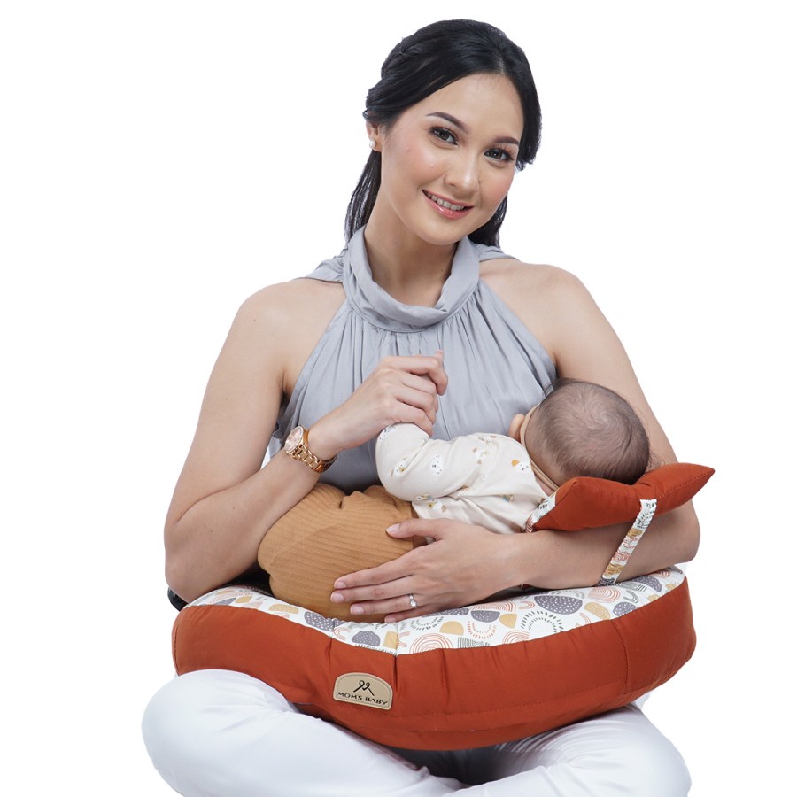 Mom's Baby Nursing Pillow Bantal Menyusui (Dengan Gasper) + Bantal Lengan Peang Wilona Series - MBB 2007