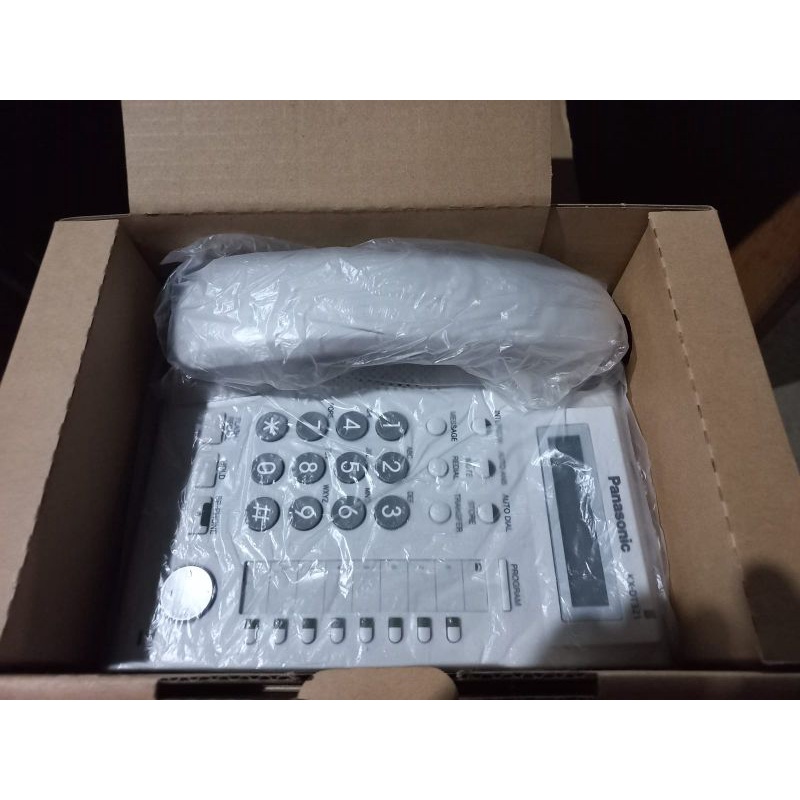 Digital Telepon Panasonic KX-DT321X