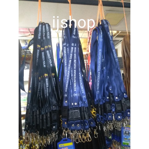 

Tali Pengait Id Card Model Kalung