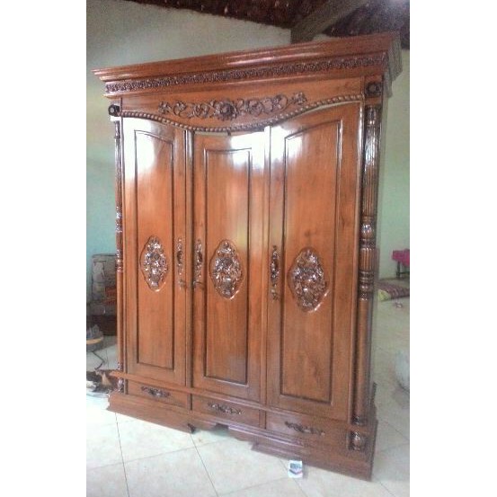 Lemari jati 3 pintu davinci tambang Shopee Indonesia Lemari jati 3 pintu davinci tambang Shopee Indonesia