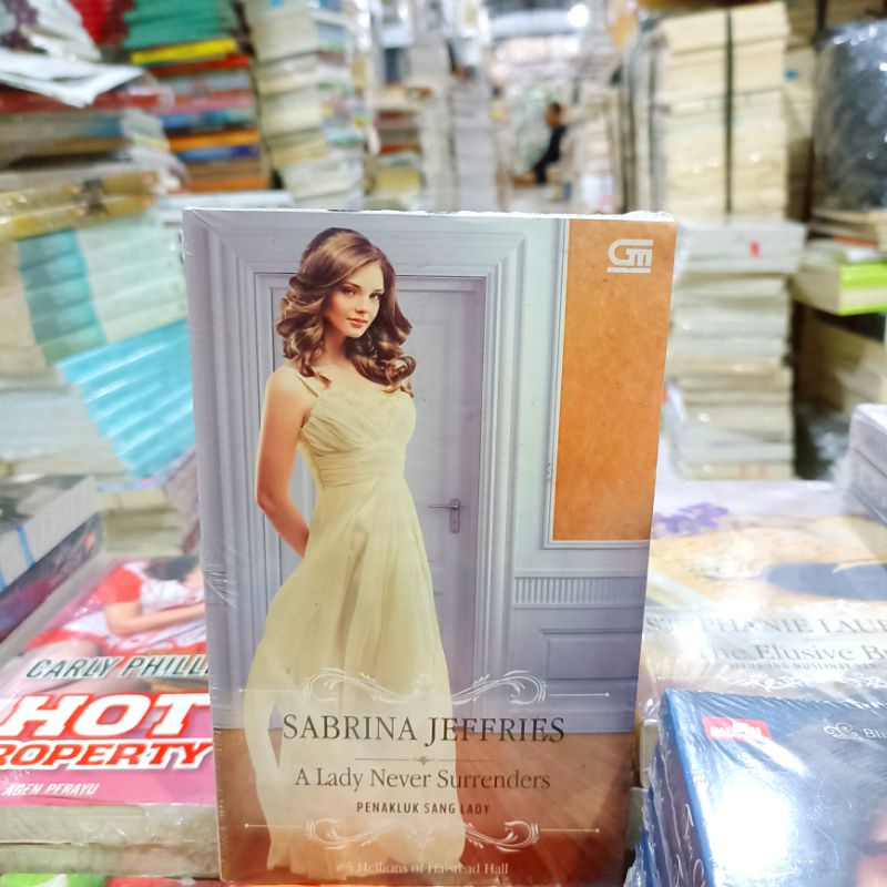 OBRAL SUPER MURAH BUKU NOVEL TERJEMAHAN HARLEQUIN - HERLEQUIN / NOVEL DEWASA / NOVEL REMAJA / ORIGINAL #26D-A Lady Surrenders