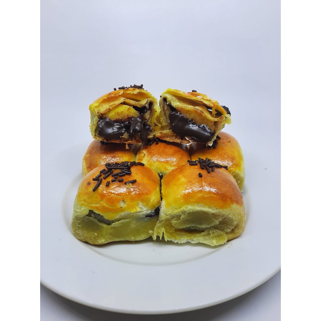 

Bolen Pisang "Lumino's" Aneka Rasa (Coklat, Keju, Coklat Keju)