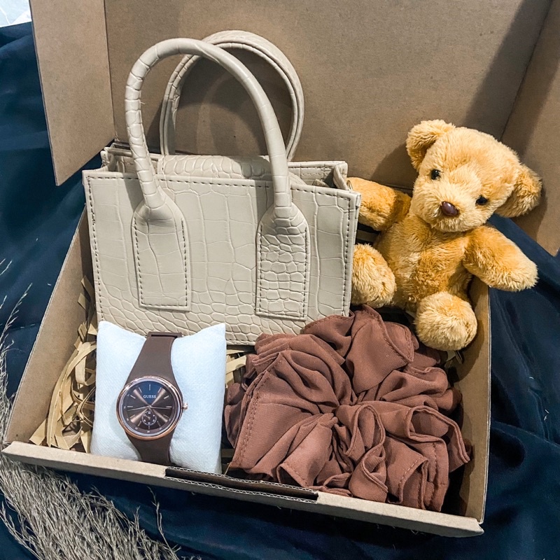 

[KDW089] KADO TAS BONEKA SCRUNCHIE JAM HAMPERS VALENTINE ANNIVERSARY KADO ULANGTAHUN