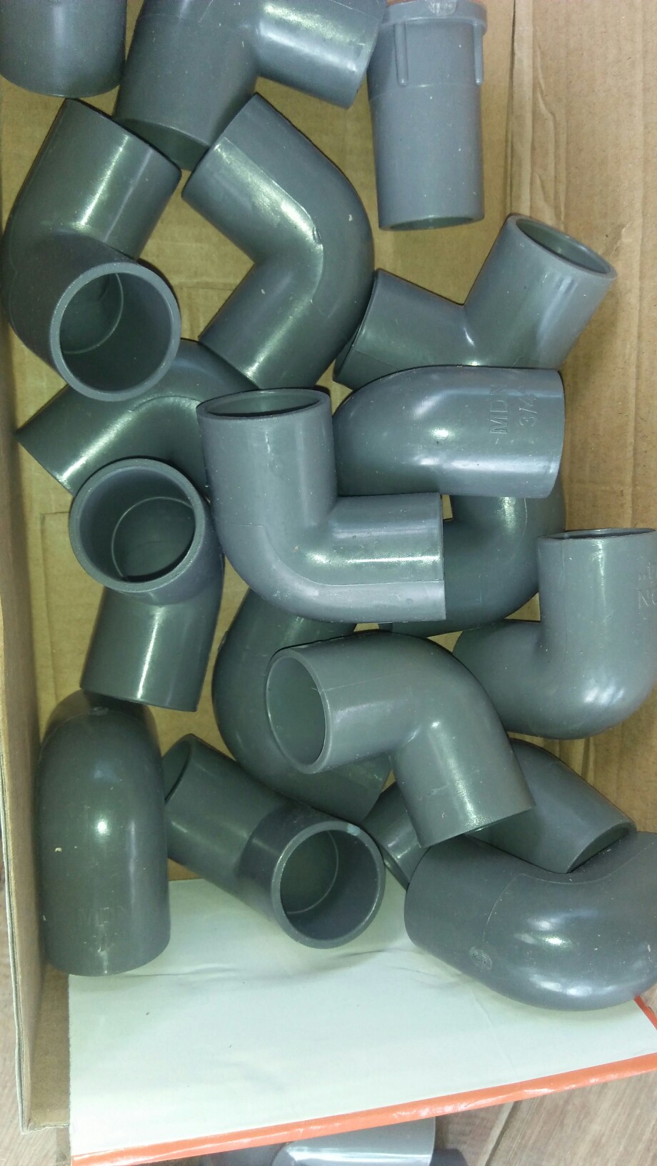 Mdn-fitting Pvc Knee Pvc Polos 3/4