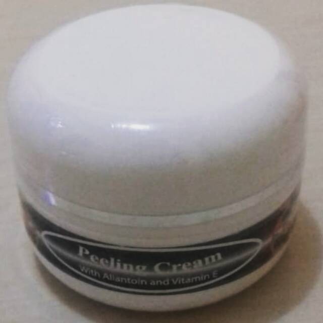 Ratu Ayu SALVAGER - Peeling Cream