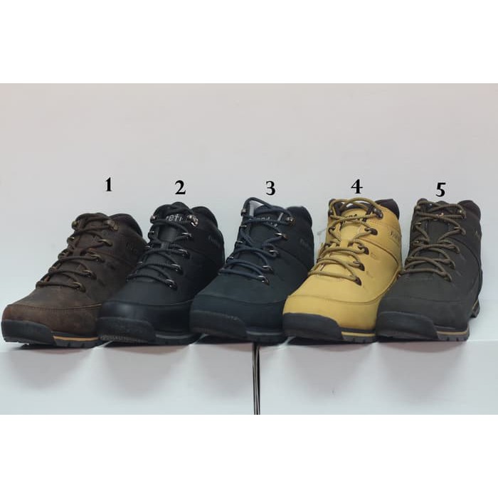 FIRETRAP Rhino booth