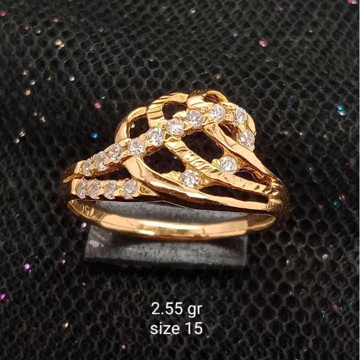 Cincin Emas 17K - 2.55 gr Kadar 750 - 1058