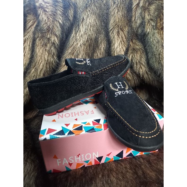 sepatu import pria model casual 2022