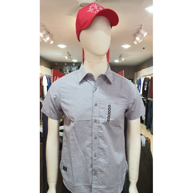 Kemeja pria polos Cressida