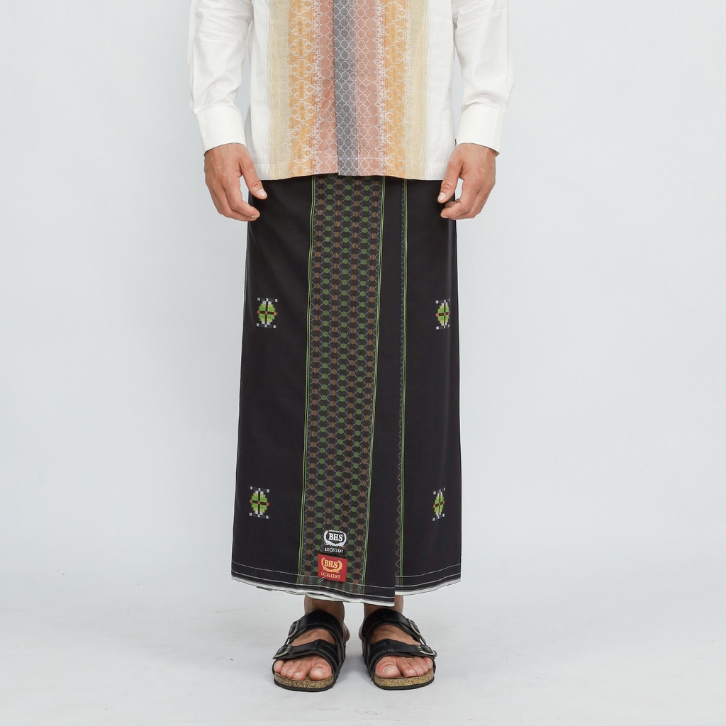 Sarung BHS Excellent Gold Motif SCA Hitam Hijau / BHS SCA