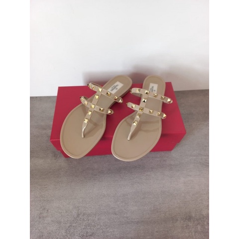 SANDAL WANITA VALENTINO ROCKSTUD FLAT RUBBER