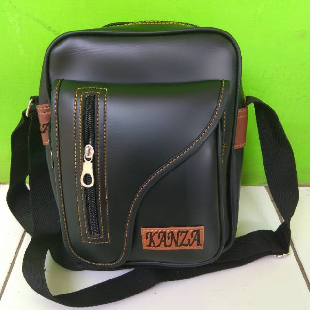 Tas Pria Slingbag model pestol