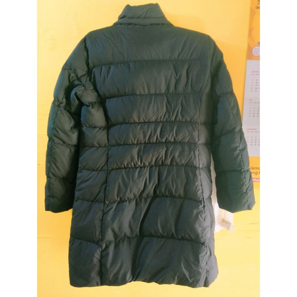 jaket tebal uniqlo / bulang uniqlo bekas / jaket hangat pria wanita / bula angsa brand second