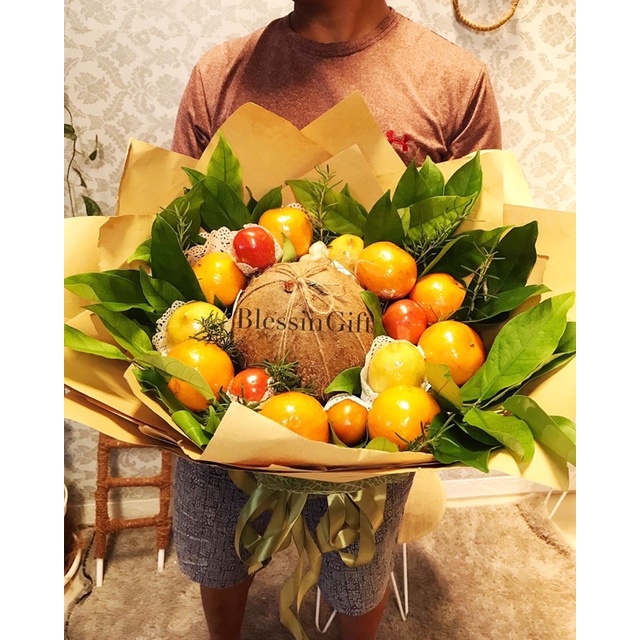 

Bouquet Buah segar. Bouquet ultah. kelapa, sayuran.