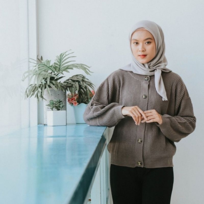 GS036 Cardigan Rajut Wanita Livi Premium Tebal