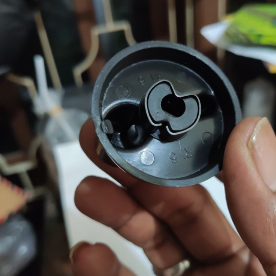 KNOP KOMPOR GAS Rinnai RI 712BGX Tombol Putaran Kenop Original Grade