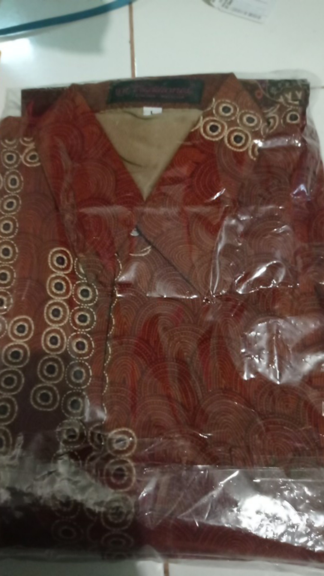 Eb Tradisional Kemeja Batik Semi Sutra Lengan Panjang Coklat Kombi