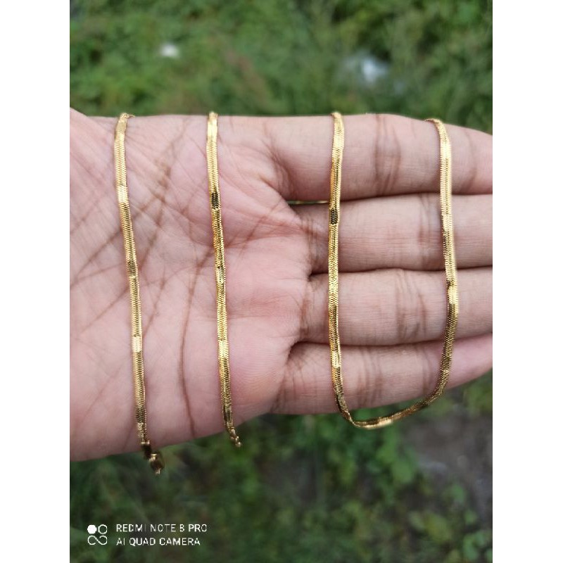 KALUNG TITANIUM PIPI MODEL CEPLES WARNA EMAS 60 cm