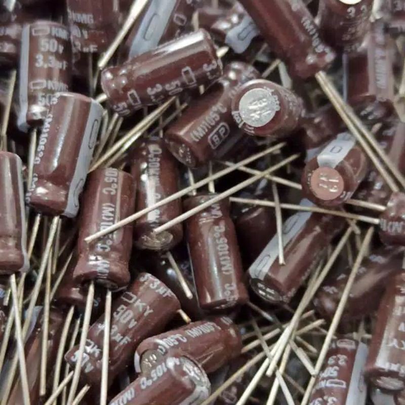 50bijiKAPASITOR / ELCO 3,3 uf 3,3uf 50V
