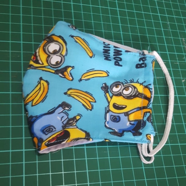 Masker kain katun 3 lapis