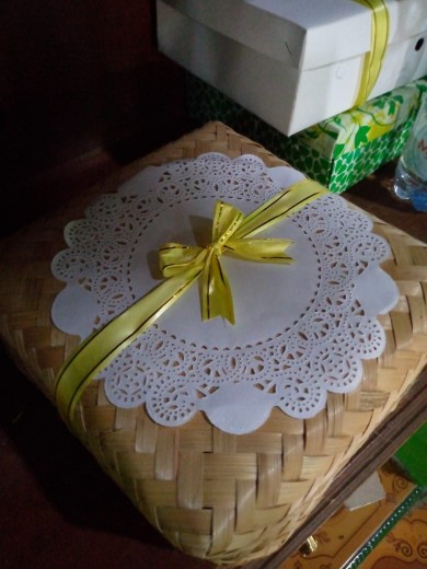 (b2001) Sepasang Besek Natural 20 X 20 X 8 Cm Anyaman Bambu Natural Besek Bambu Murah Nasi Box