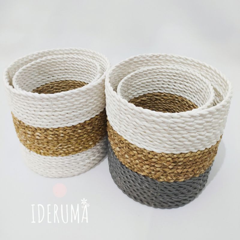 Ideruma pot anyaman sintetis