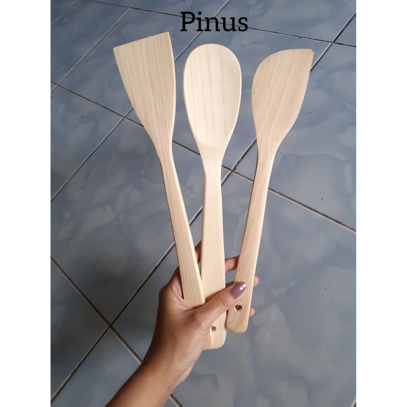 Sutil Kayu/ eros Kayu pinus/ Solet Kayu PINUS Panjang 30 cm