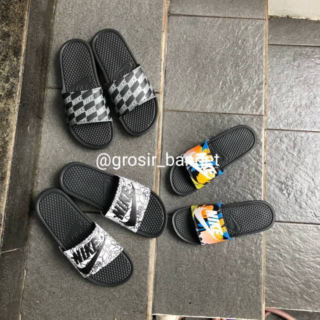 Sandal Nike FLIP FLOP Benassi Grade Ori Vietnam, Sandal Slop PriaNike Benassi, Nike bennasi Slides.