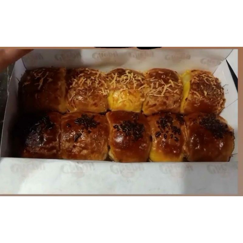 

BOLEN PISANG ENDOLLITA MANTUL