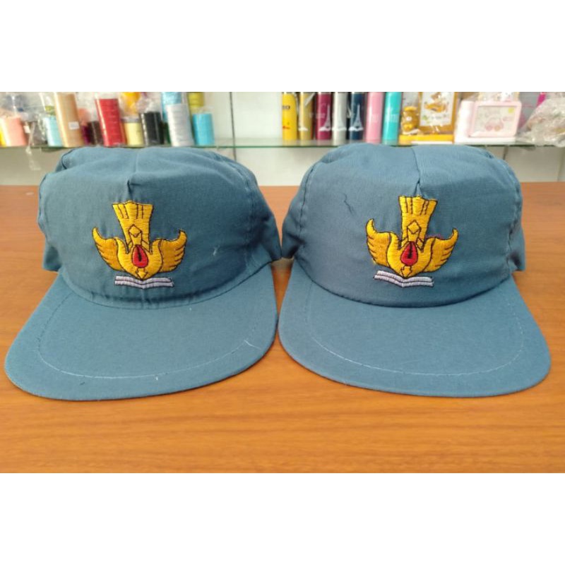 

TOPI SEKOLAH SD SMP SMA PRAMUKA ANAK SD