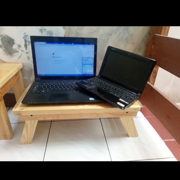 UKURAN KECIL  MEJA  LIPAT  LAPTOP LESEHAN KAYU JATI 