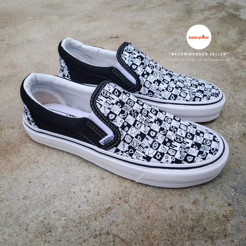 PROMO Sepatu Vans Slip On Classic Doodle Checkerboard Black Premium Import Quality, Harga Termurah, Kualitas Terbaik