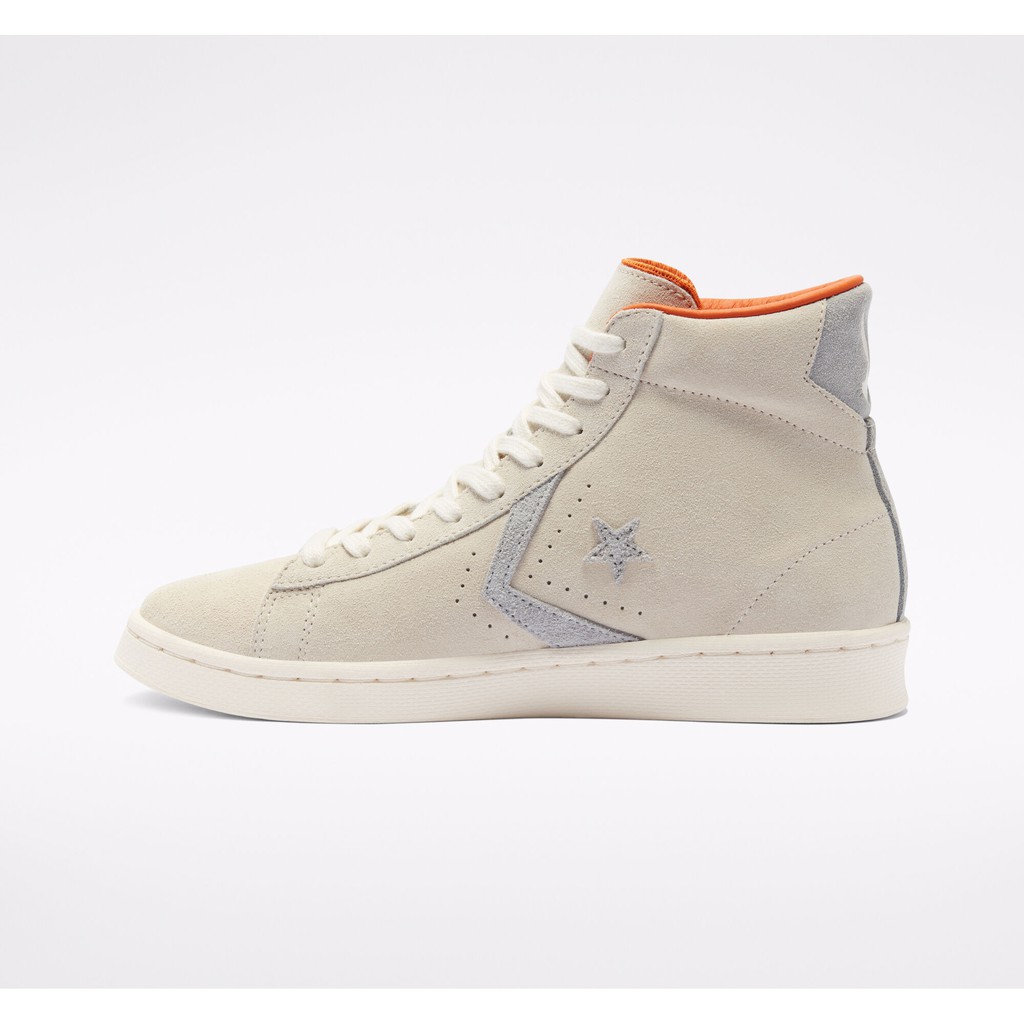 converse x bugs bunny pro leather