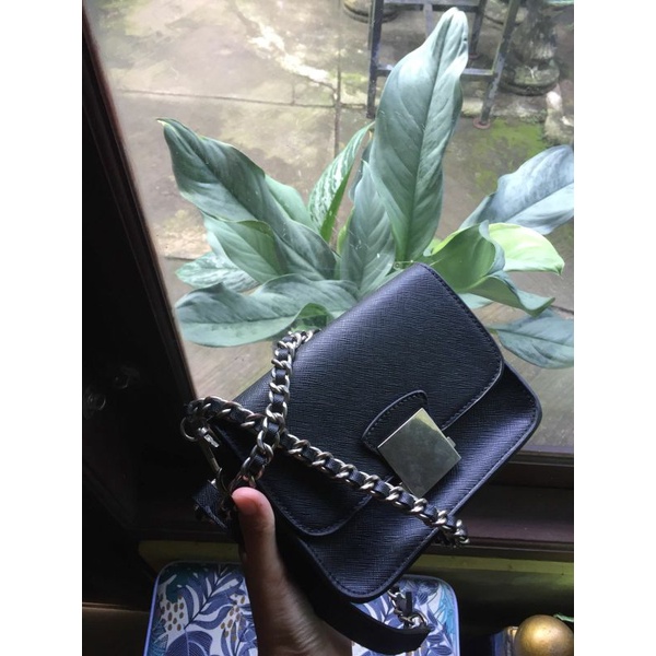 Preloved Tas Zara Black Tali Rantai