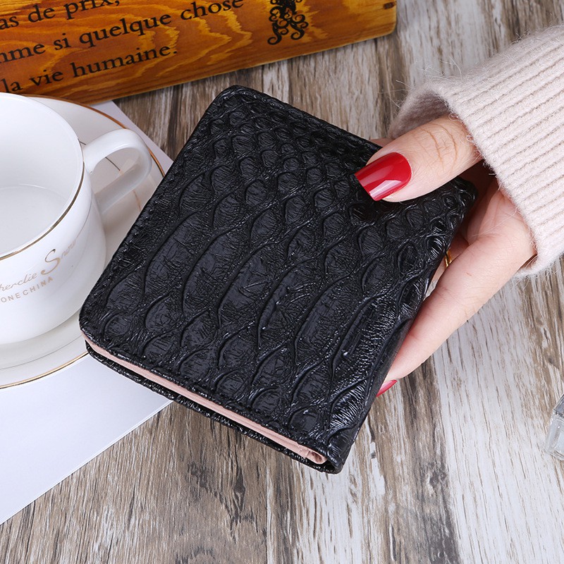 Dompet Lipat Pendek Wanita Impor Tipis kulit buaya Matte Womens Batam