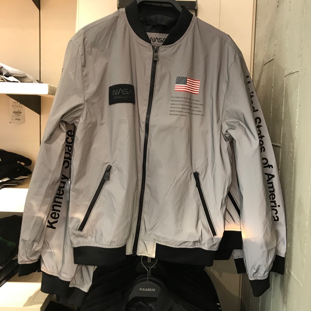 Jastip jacket Nasa Pull&Bear