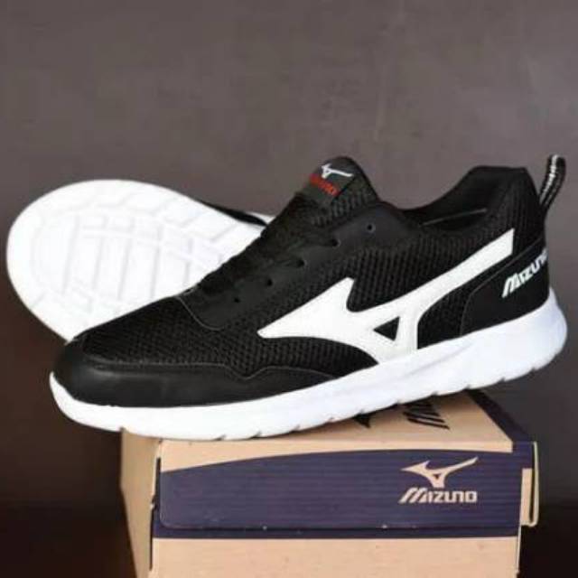 sepatu jogging mizuno