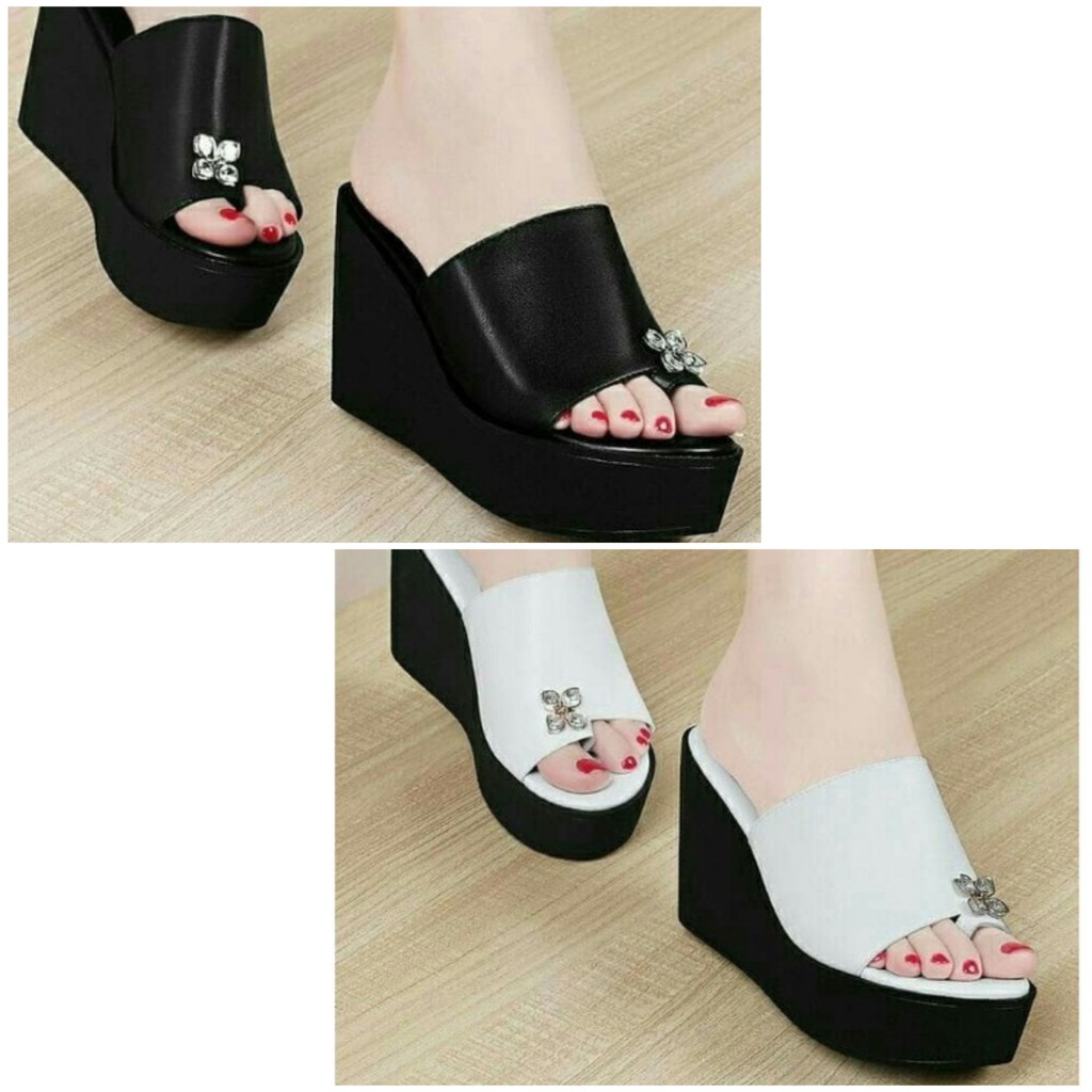 Sandal Wanita Zora Wedges Wanita Mayumi