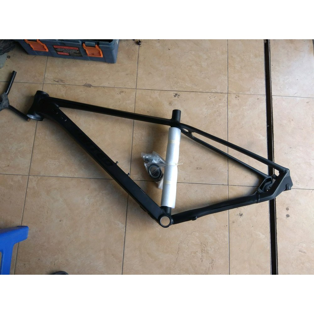 FADA -  FREE ONGKIR... FRAME ATAU BATANG UNITED LTD SL7 27.5