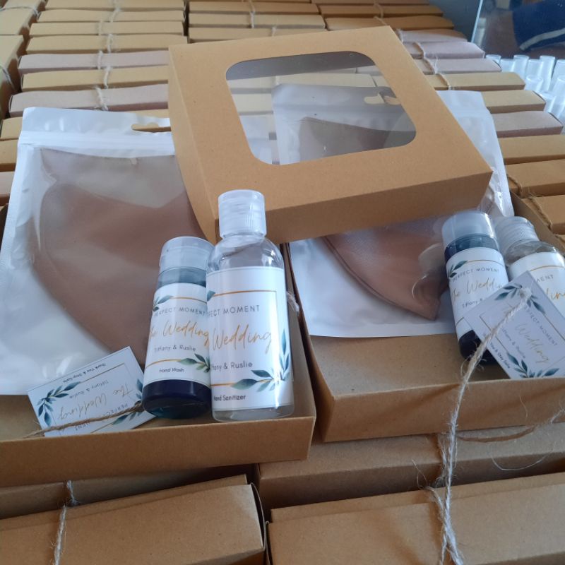 souvenir Hand Sanitizer & Masker paket ekonomis