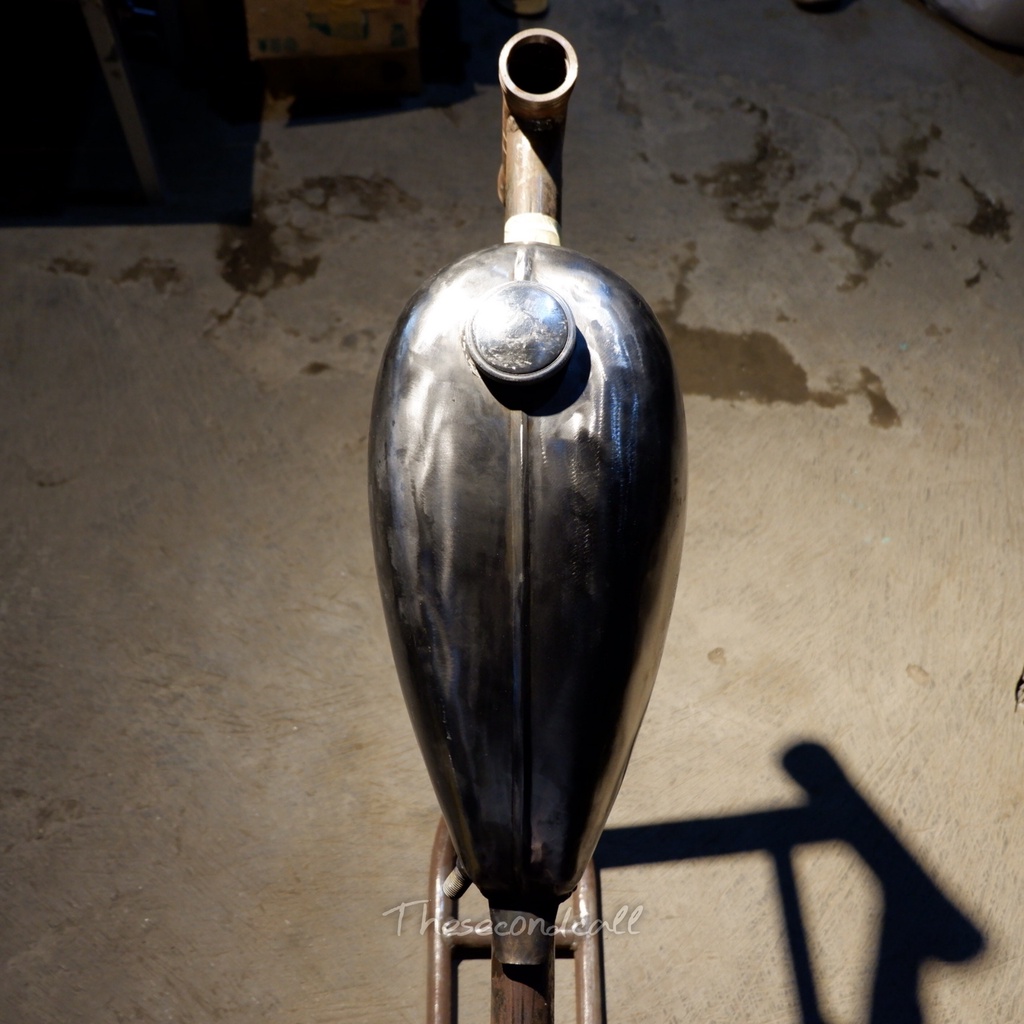 Tangki Chopper / Tangki Custom Motor Chopper / Gastank Peanuts