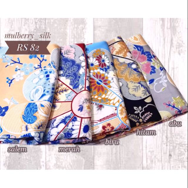 Kain mulberry silk (RS 82) Lebar 1.50 - harga per 0,5m