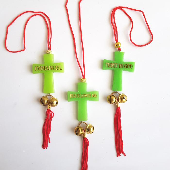 Diserbu Promo Terbatas Gantungan Mobil Salib Fosfor 020