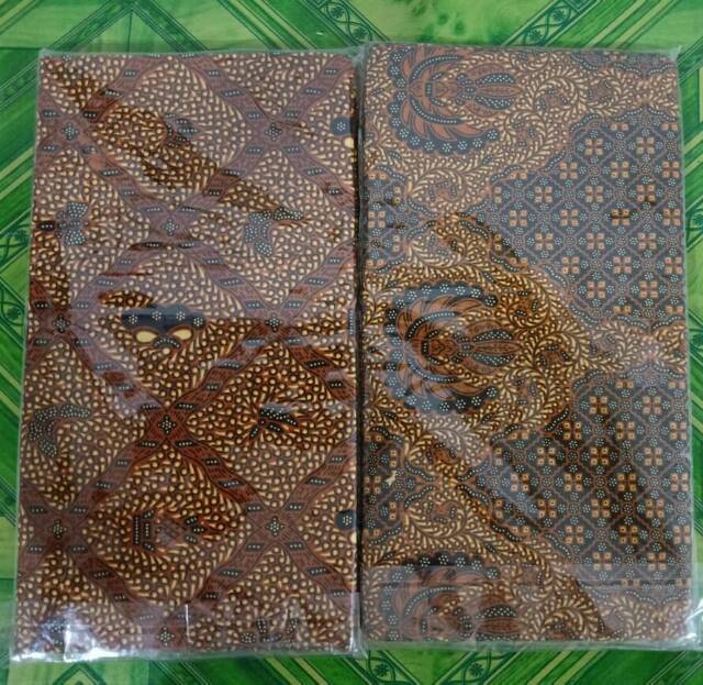 Kain Jarik Batik Pernikahan Tebal! Motif Sidomukti dan Buntal Melati